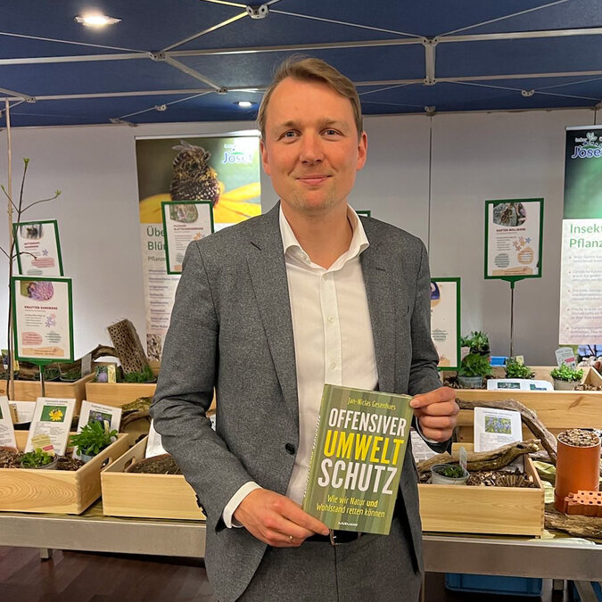 „Umwelt- und Naturschutz sind eine Investition in unsere Sicherheit und unseren Wohlstand“, sagt der Umweltpolitiker Jan-Niclas Gesenhues.
